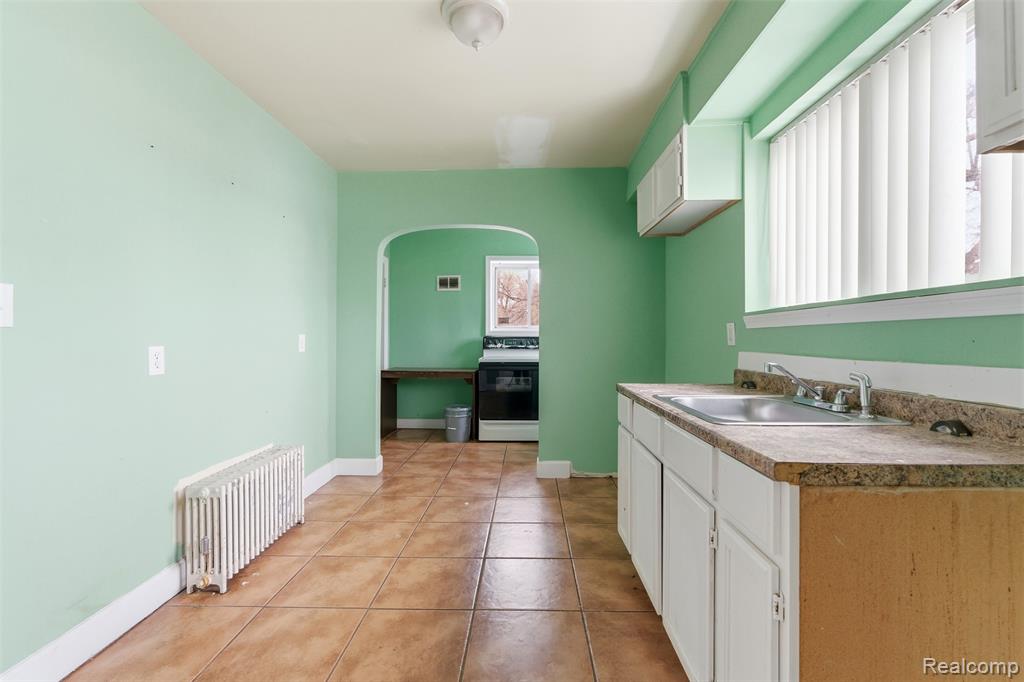 4026 W McNichols Road, Detroit, MI 48221 — Photo 3