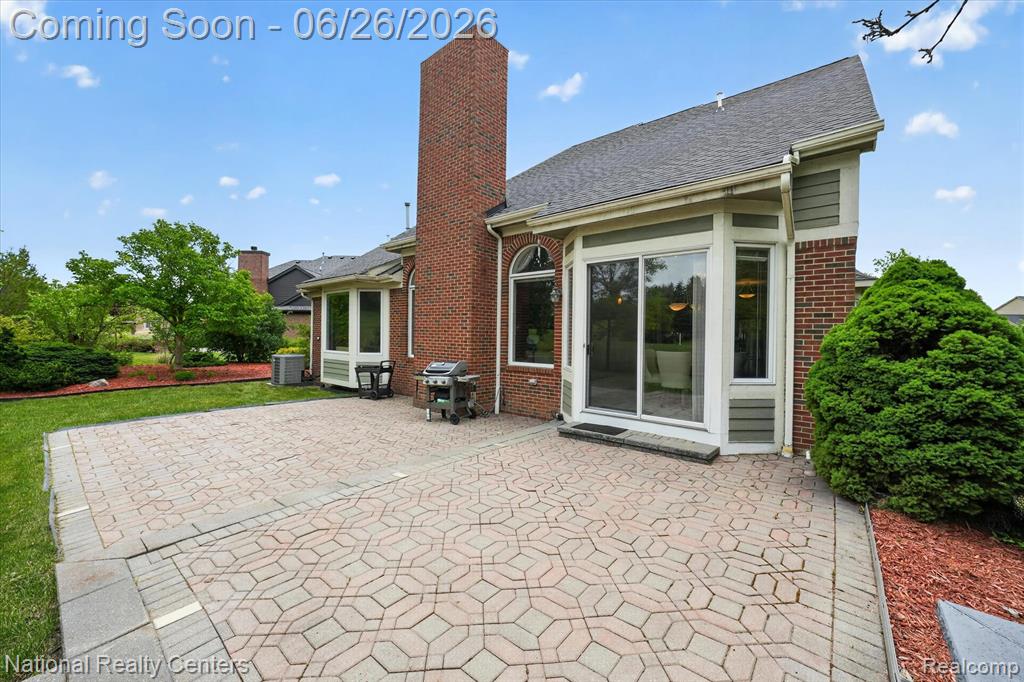 12257 Chandler Drive, Plymouth, MI 48170 — Photo 56