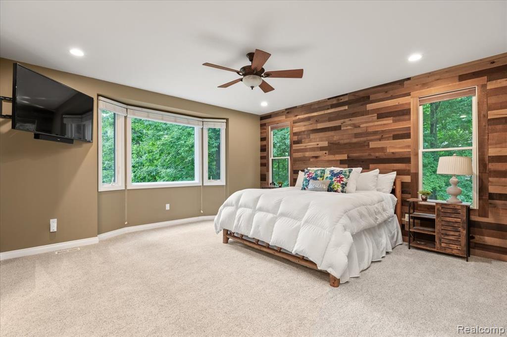 15301 Oak Hollow Drive, Holly, MI 48442 — Photo 27