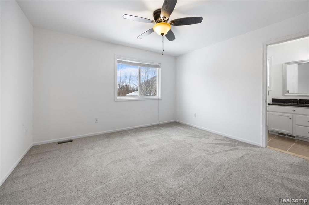 57351 Blossom Valley Trail, New Hudson, MI 48165 — Photo 22