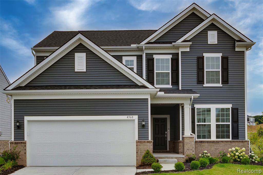 4568 Paradise Parkway, Milford, MI 48381 — Photo 2