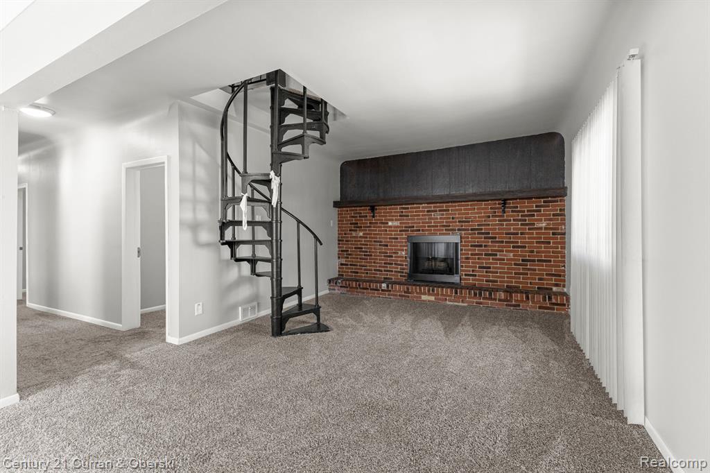 965 ELM Street, Wyandotte, MI 48192 — Photo 3