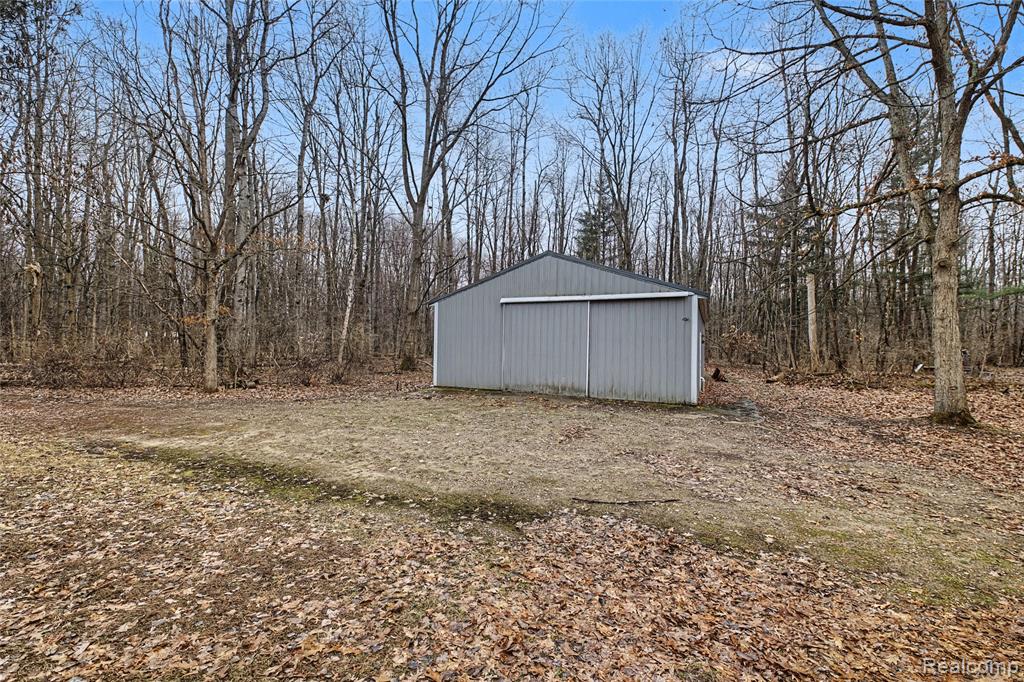 4835 Little Cedar Creek Drive, Attica, MI 48412 — Photo 28