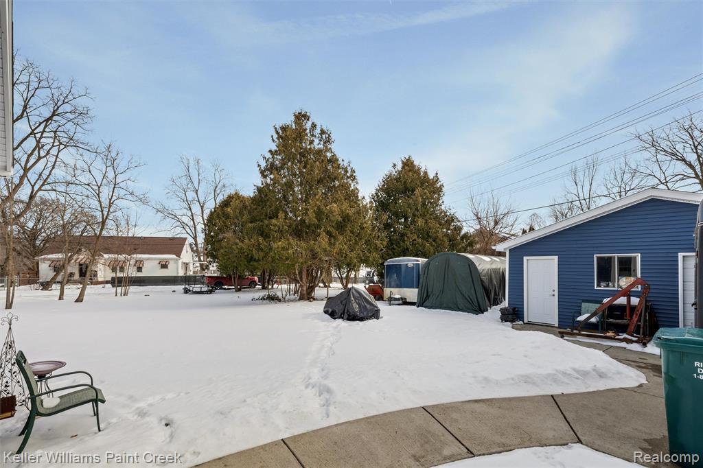90 Mill Street, Lapeer, MI 48446 — Photo 24