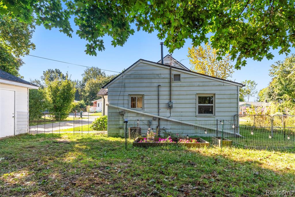 851 Auburndale Avenue, Ypsilanti, MI 48198 — Photo 26