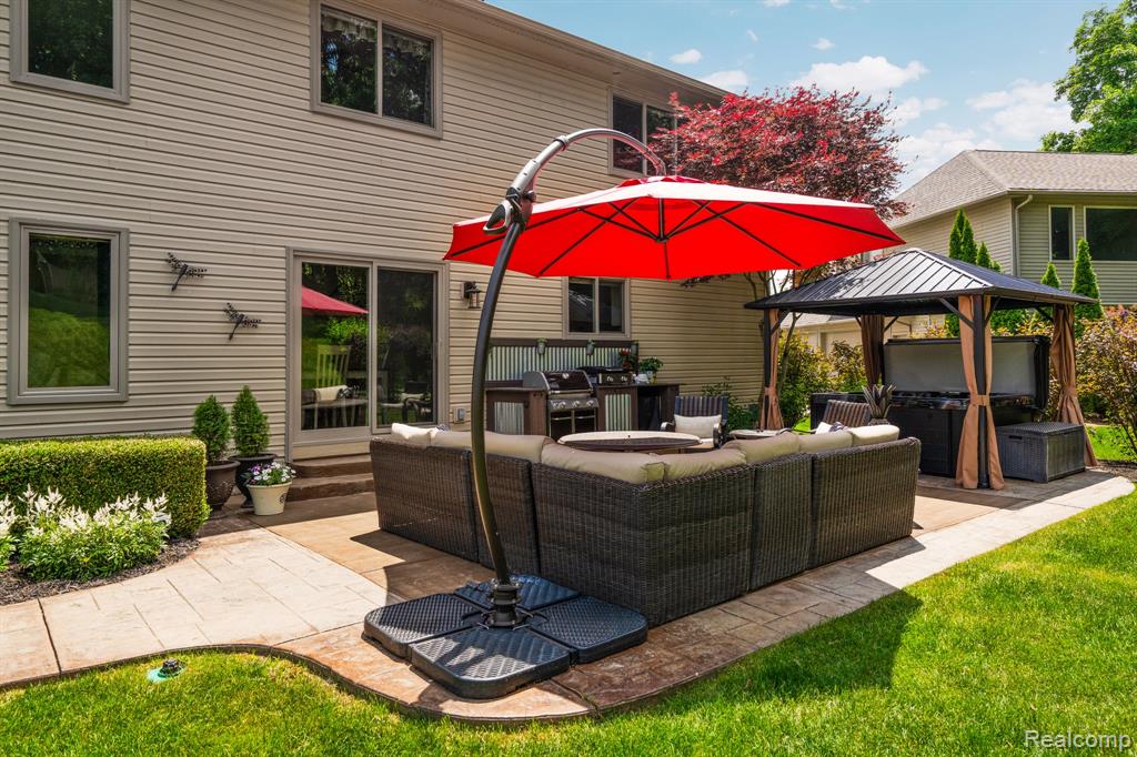 620 Olivia Drive, Milford, MI 48381 — Photo 56