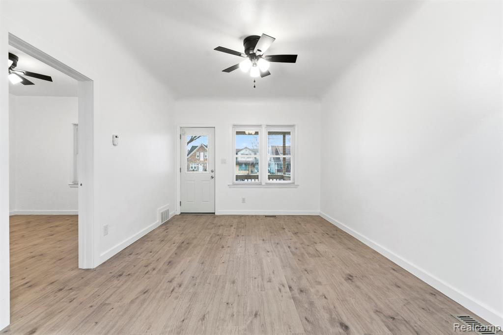 1710 Fort Park Boulevard, Lincoln Park, MI 48146 — Photo 5