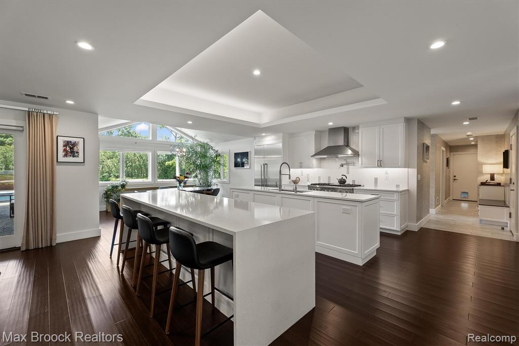 7400 Parkstone Lane, Bloomfield Hills, MI 48301 — Photo 16