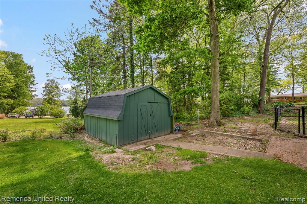 4375 Irene Drive, Howell, MI 48843 — Photo 68