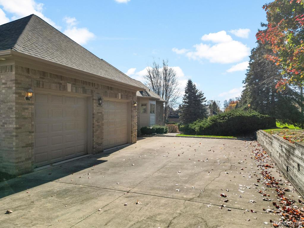 5914 LAKEVIEW Drive, Washington, MI — Photo 12
