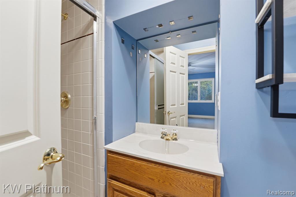 3365 Shorewood Avenue, Fort Gratiot, MI 48059 — Photo 26