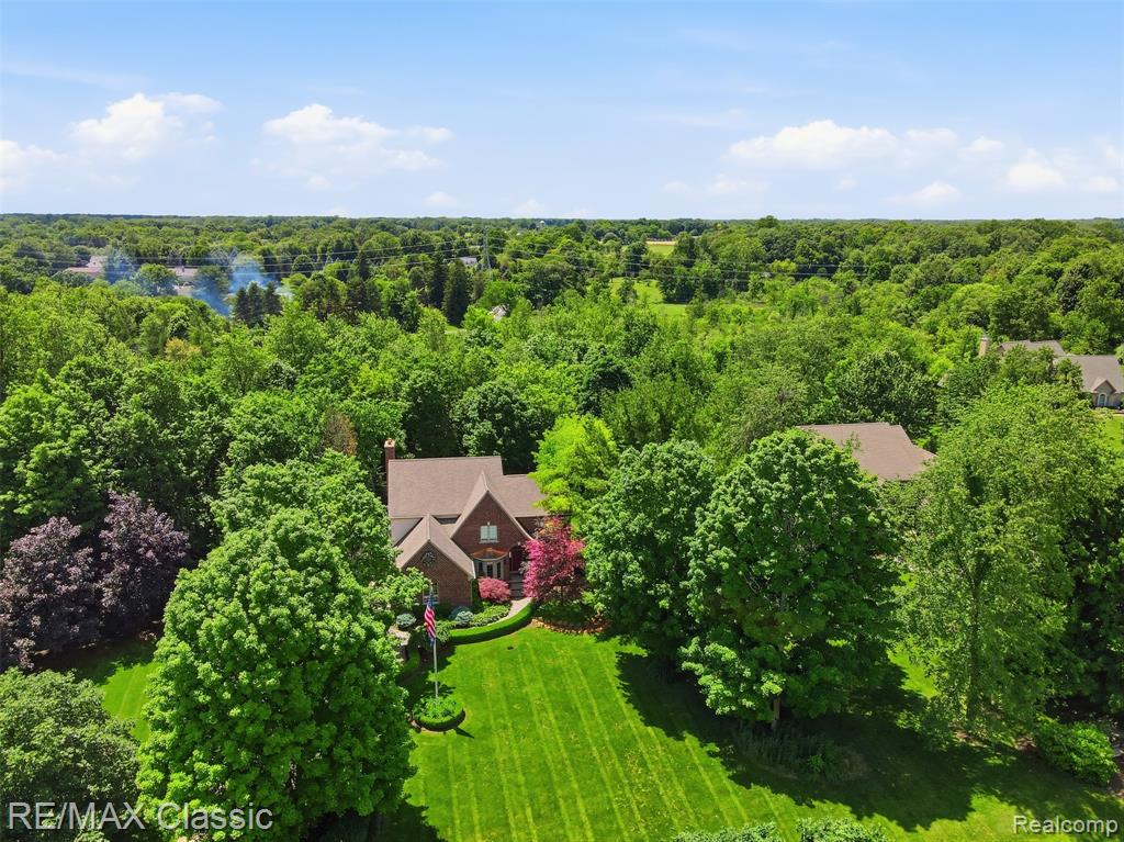 8033 Pine Ridge Court, Northville, MI 48168 — Photo 49