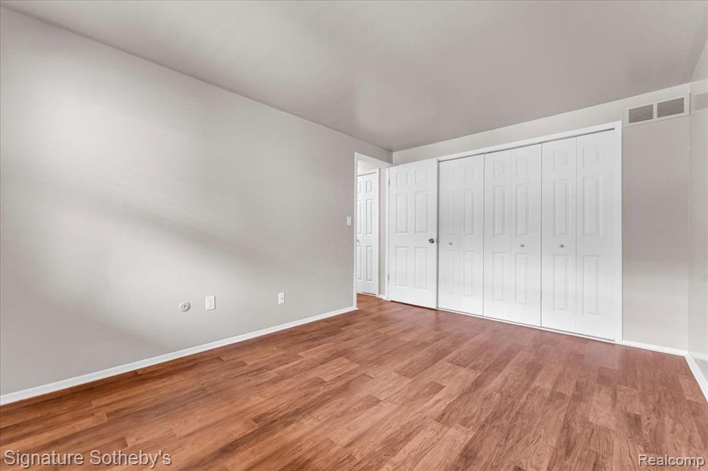 1598 BRENTWOOD Drive, Troy, MI 48098 — Photo 21