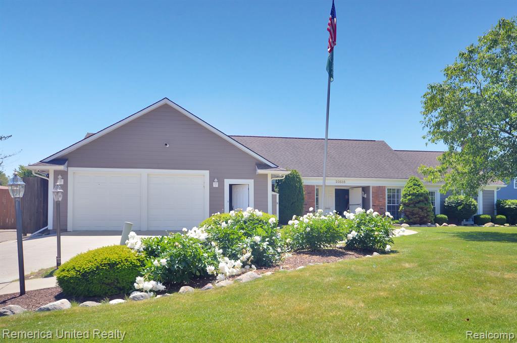 23715 Stonehenge Boulevard, Novi, MI — Photo 21