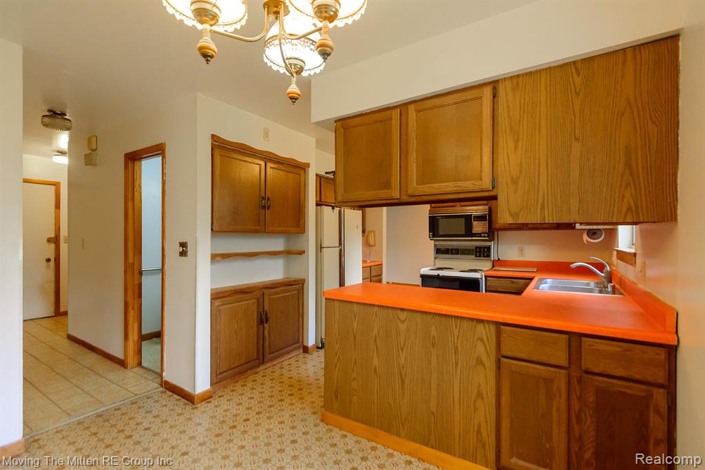 50274 Bog Road, Van Buren, MI 48111 — Photo 10