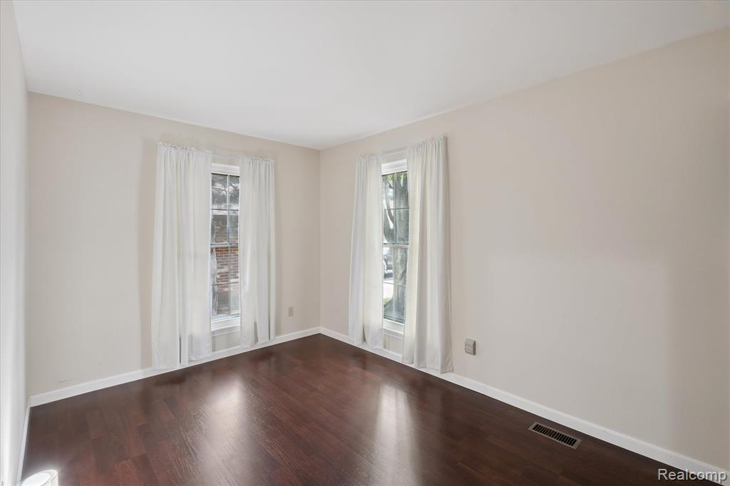 39559 Old Dominion Drive, Clinton Twp, MI 48038 — Photo 14