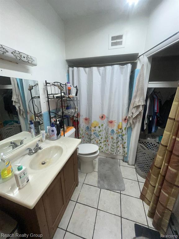 22755 GRAND RIVER Avenue, Detroit, MI 48219 — Photo 15