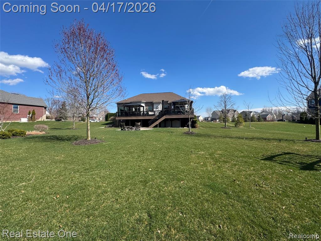 295 Eden Prairie Drive, Oakland, MI — Photo 4
