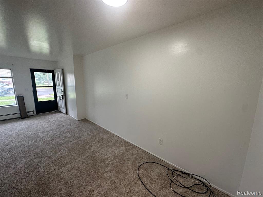 4535 Cadieux # 18 and 42, Detroit, MI 48224 — Photo 9