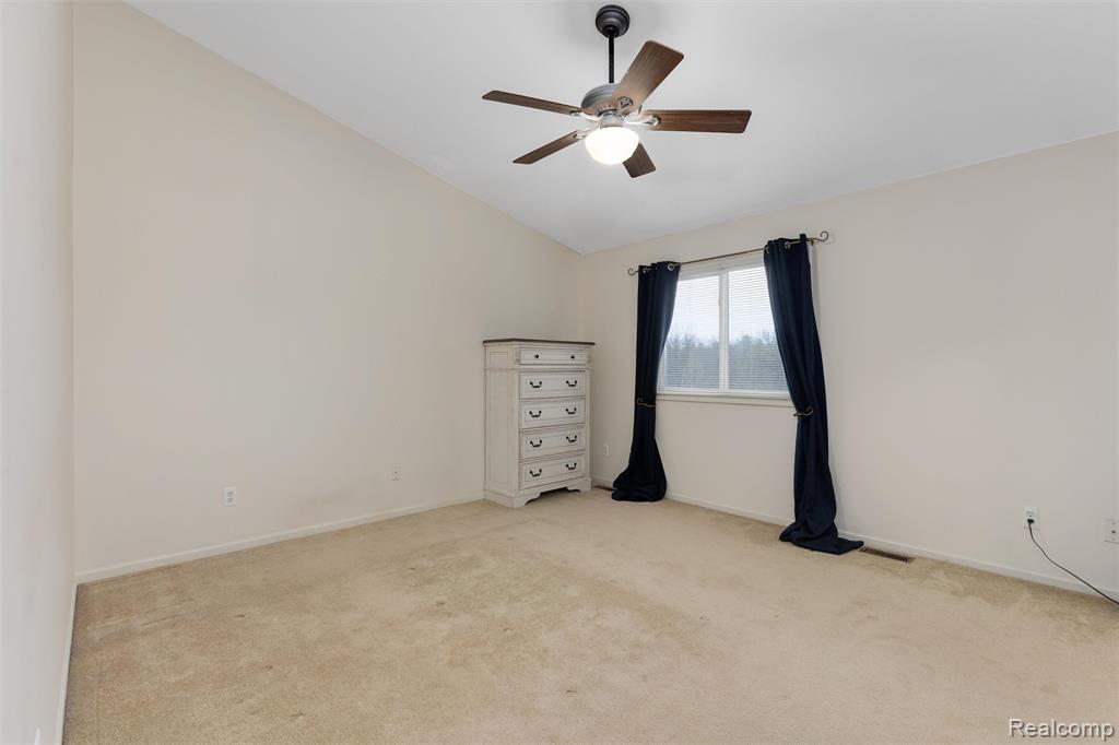 111 Oak Bark Drive, Howell, MI 48843 — Photo 25