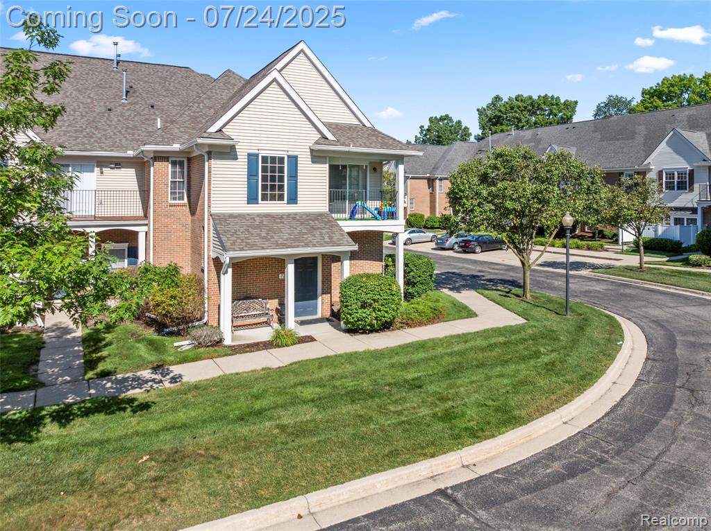 729 Amberly Dr, C, Waterford, MI 48328 — Photo 6