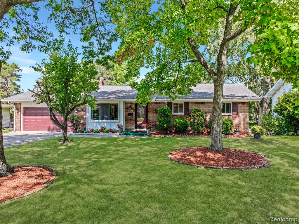 65 1st Street, Oxford, MI 48371 — Photo 34