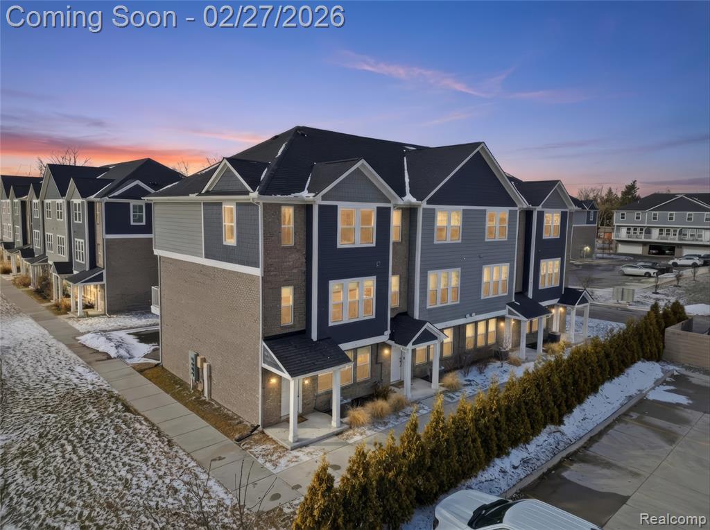 5904 Square Lake Court, Troy, MI 48085 — front exterior