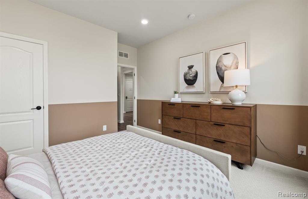823 Kelpie Drive, Ann Arbor, MI 48108 — Photo 16