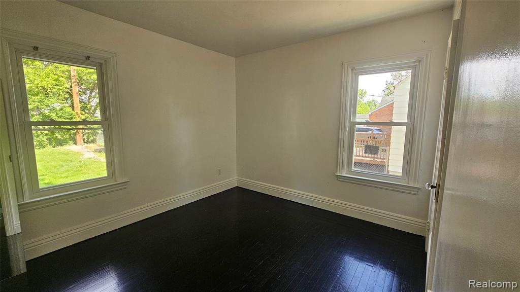 211 Starr Avenue, Pontiac, MI 48341 — Photo 18