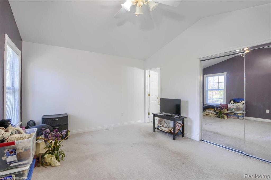 5732 COBBLESTONE Drive, North Branch, MI 48461 — Photo 25