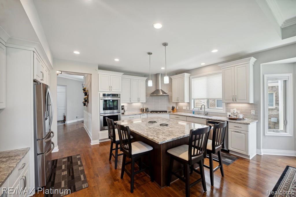 8280 Stoney Creek Drive, South Lyon, MI 48178 — Photo 4