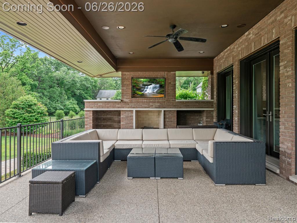 30442 S Greenbriar Road, Franklin, MI 48025 — Photo 36