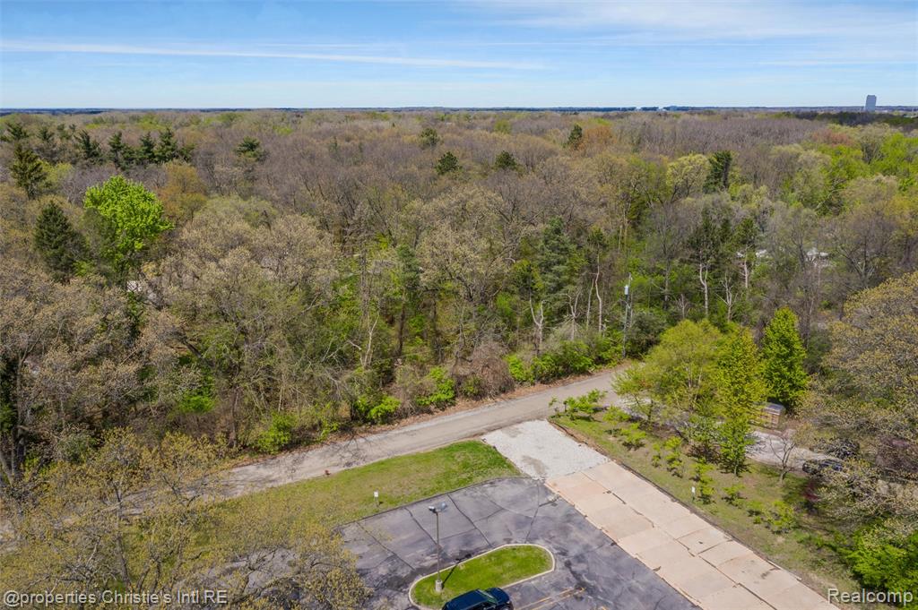 .5 of Lot 12 Hunters Lane, Southfield, MI 48033 — Photo 8