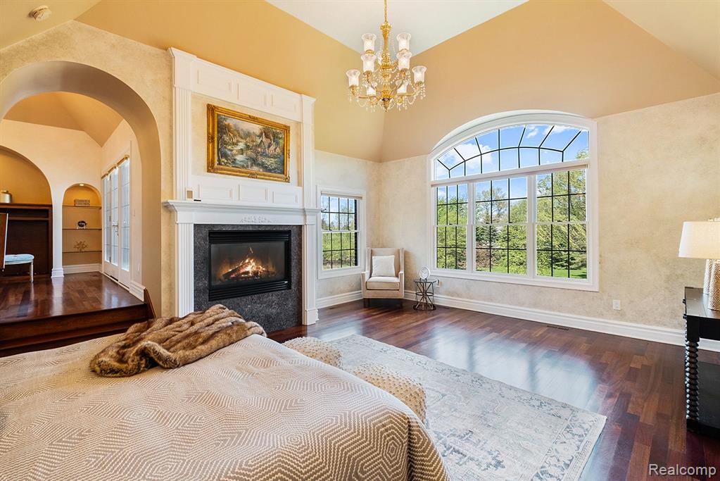 8294 WARWICK GROVES, Grand Blanc, MI 48439 — Photo 35