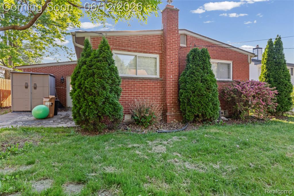 30772 J Carls Street, Roseville, MI 48066 — Photo 3