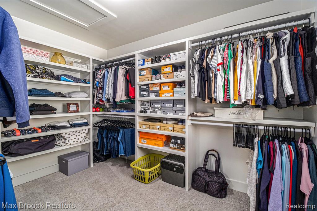 907 E 6TH Street, Royal Oak, MI 48067 — Photo 22
