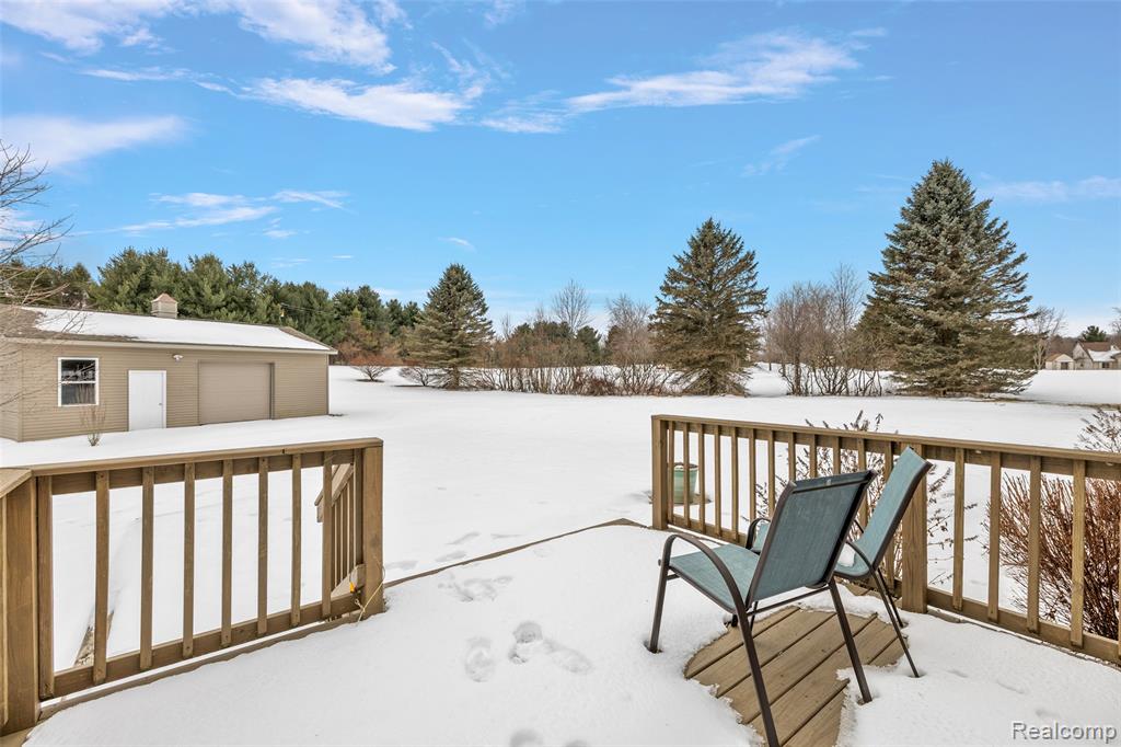 6140 BROOKHAVEN Drive, Imlay City, MI 48444 — Photo 39