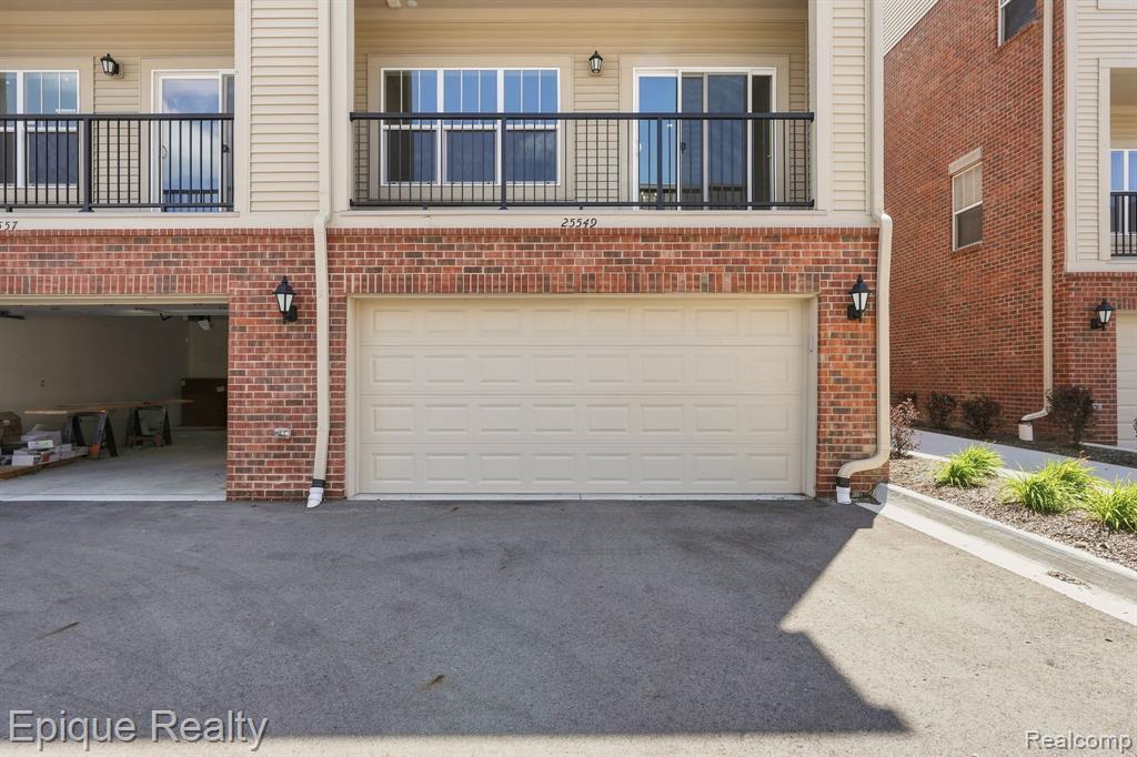 25549 Grandview Lane, 31, Novi, MI — Photo 24