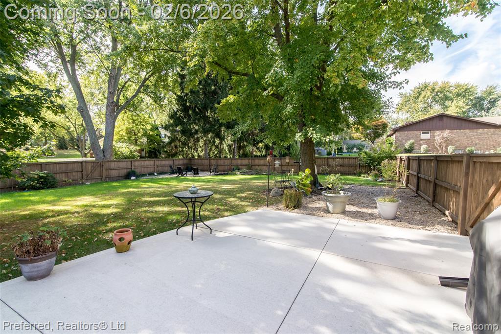 46701 N Territorial Road, Plymouth, MI 48170 — Photo 8