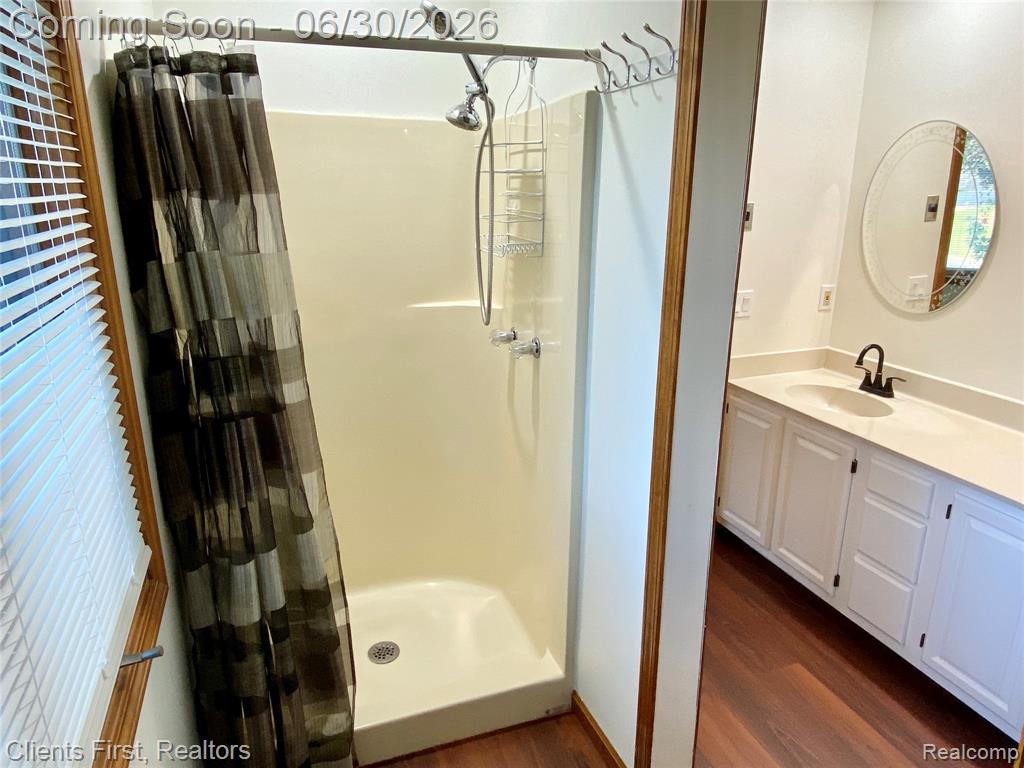 7233 OAKWOOD Drive, West Bloomfield, MI — Photo 36