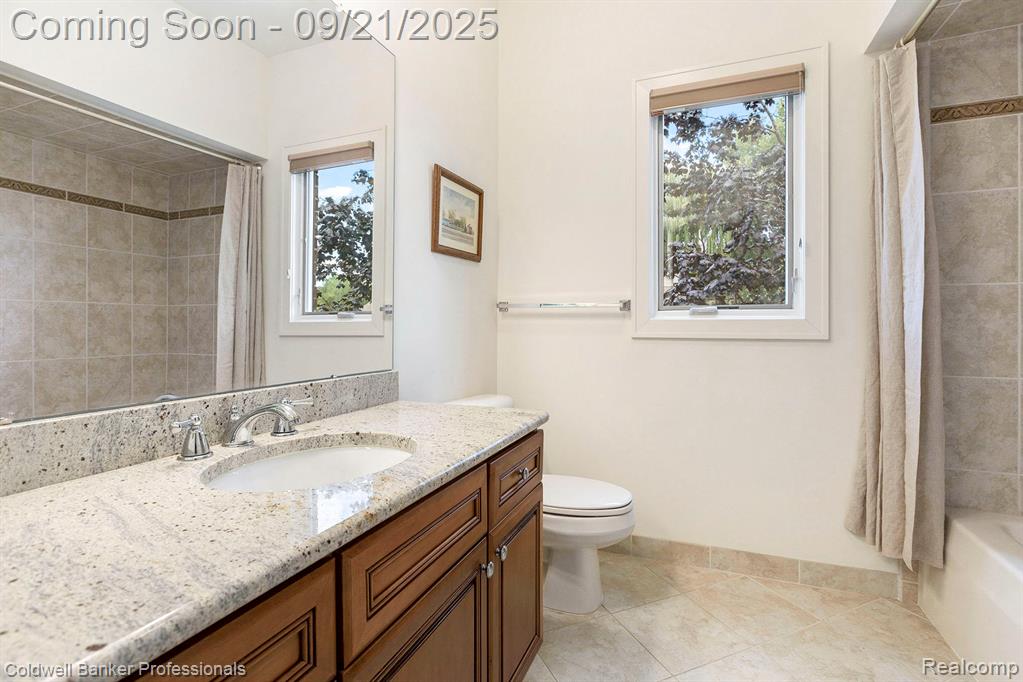 2313 Quaker Ridge Drive, Ann Arbor, MI 48108 — Photo 14