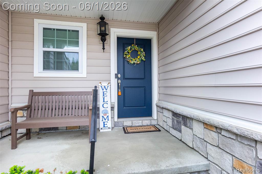 2589 Oxford Circle - Photo 5