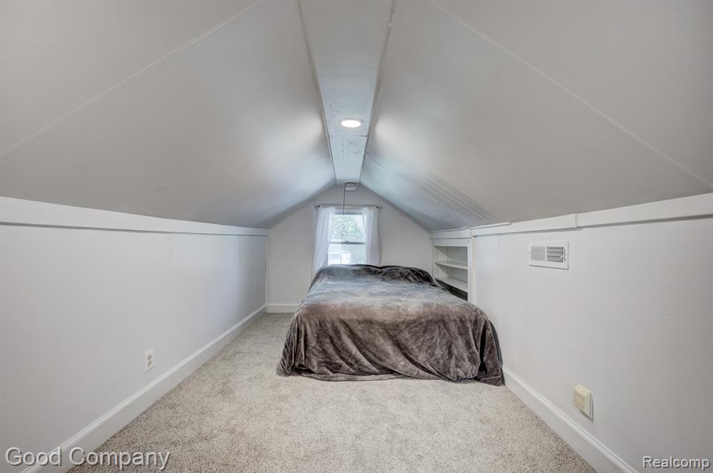 585 Roth Boulevard, Clawson, MI — Photo 27