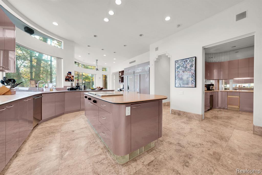1744 Heron Ridge Drive, Bloomfield Hills, MI, 48302
