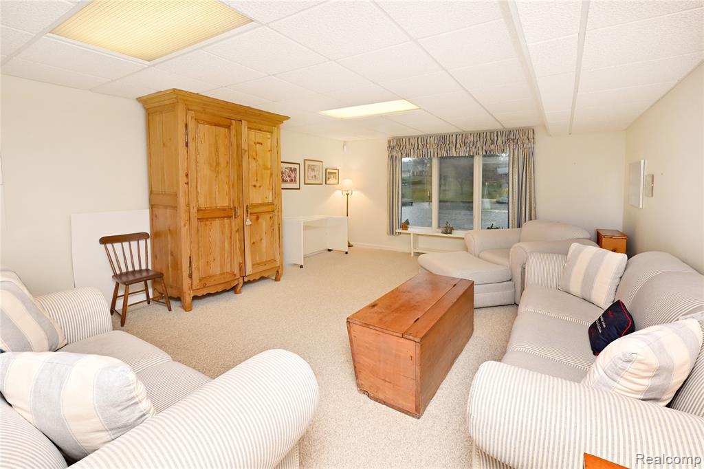 618 Deauville Lane, Bloomfield Hills, MI 48304 — Photo 16