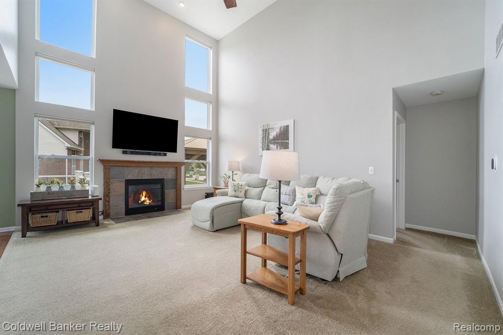 53643 VALLEYWOOD Drive, South Lyon, MI 48178 — Photo 6