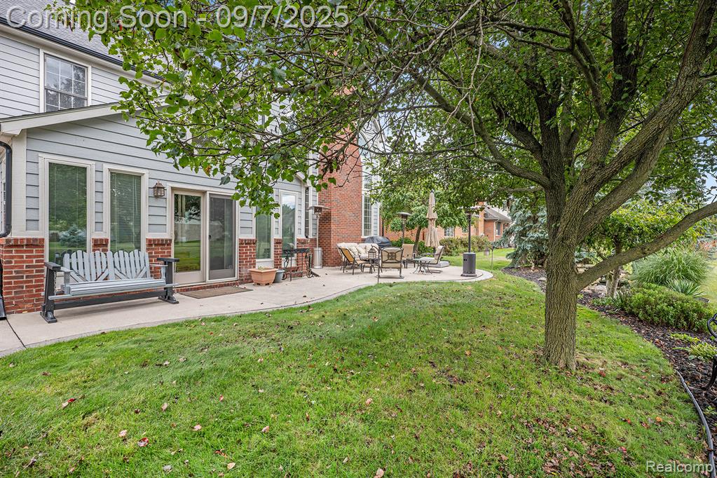 43459 Chardonnay Drive, Sterling Heights, MI 48314 — Photo 46
