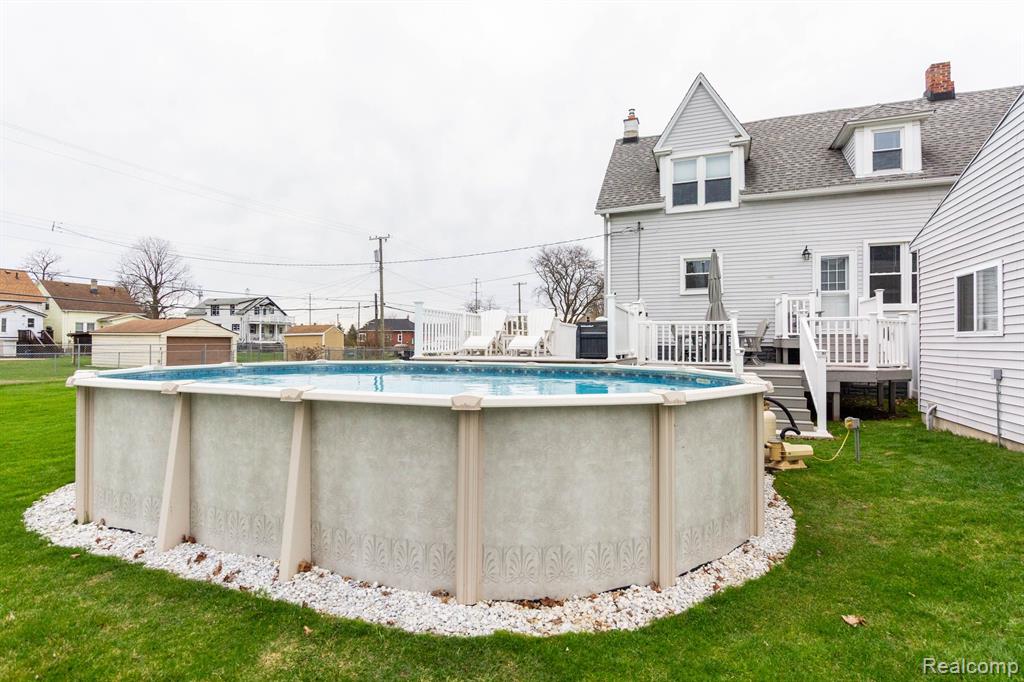 843 CHERRY Street, Wyandotte, MI 48192 — Photo 43