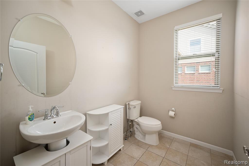 51026 Upland View Street, Canton, MI 48188 — Photo 15
