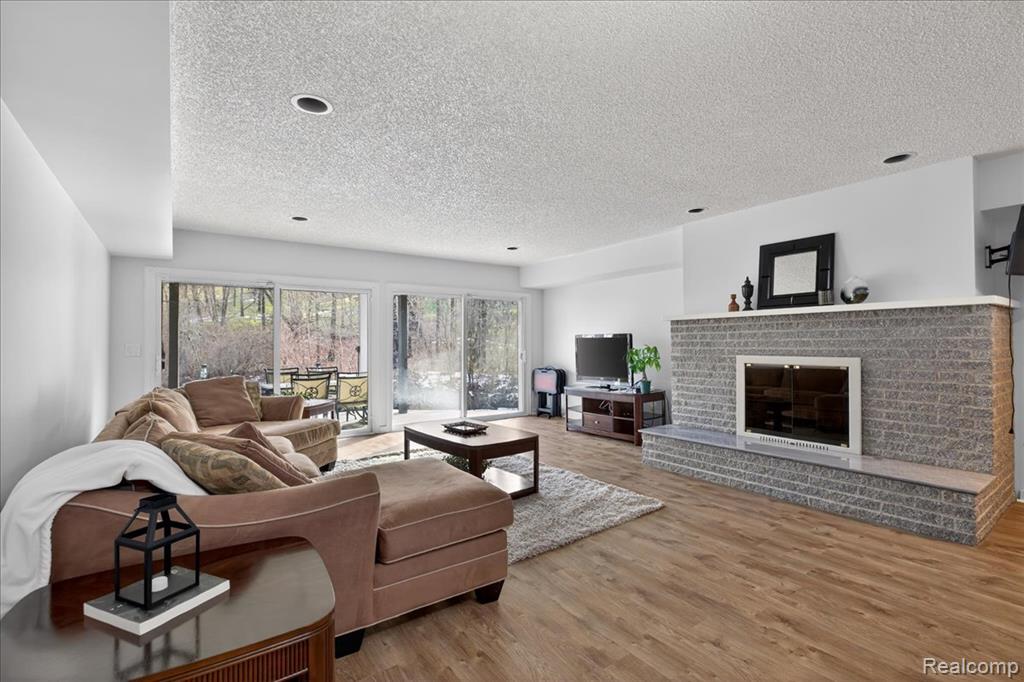 6346 Simler Drive, Clawson, MI — Photo 41